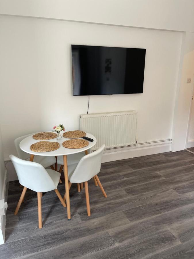 2 Bedroom Apartment Ground Floor Eastbourne Town Centre Εξωτερικό φωτογραφία